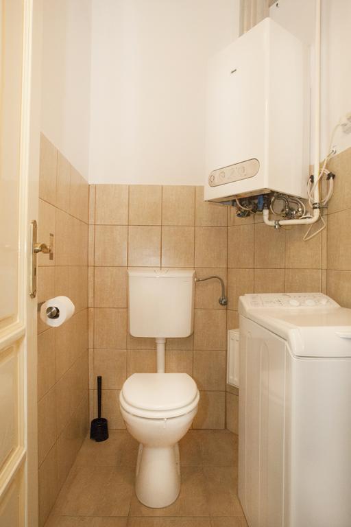 Carolyn Apartman In The Old City Apartment Budapest Ngoại thất bức ảnh