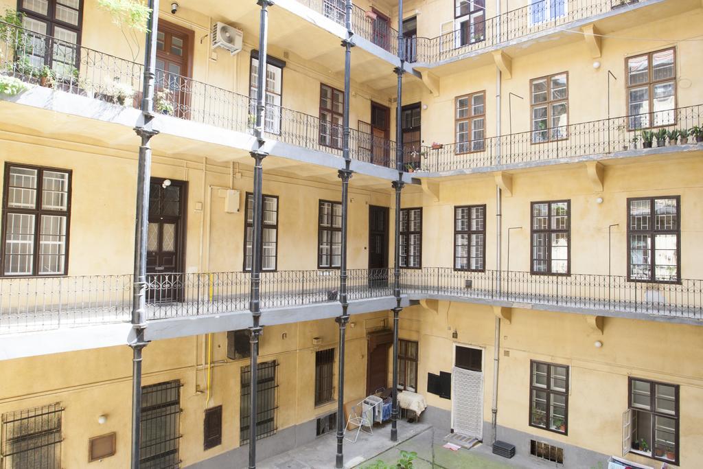 Carolyn Apartman In The Old City Apartment Budapest Ngoại thất bức ảnh