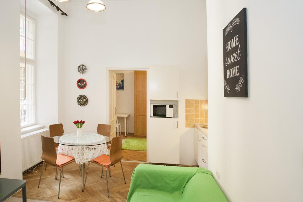 Carolyn Apartman In The Old City Apartment Budapest Ngoại thất bức ảnh