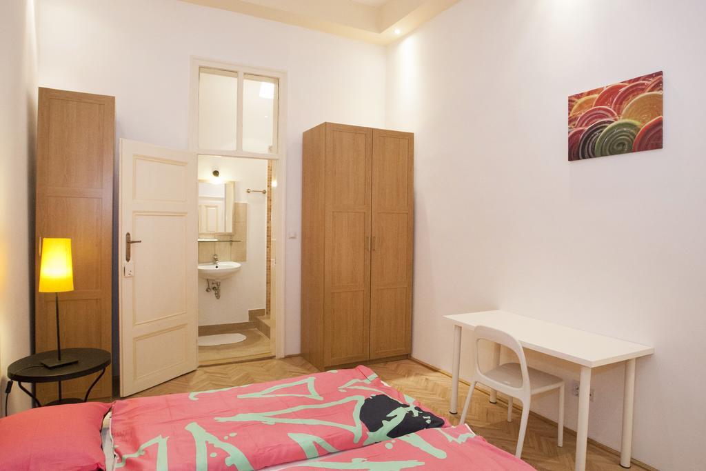 Carolyn Apartman In The Old City Apartment Budapest Ngoại thất bức ảnh